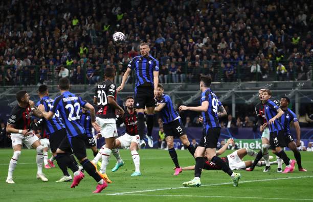 带领团队获 带领团队获